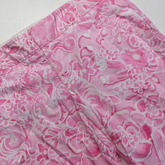 Lilly Pulitzer Shorts Women's Size 2 Pink Floral Chipper Bermuda - Picture 2 of 8